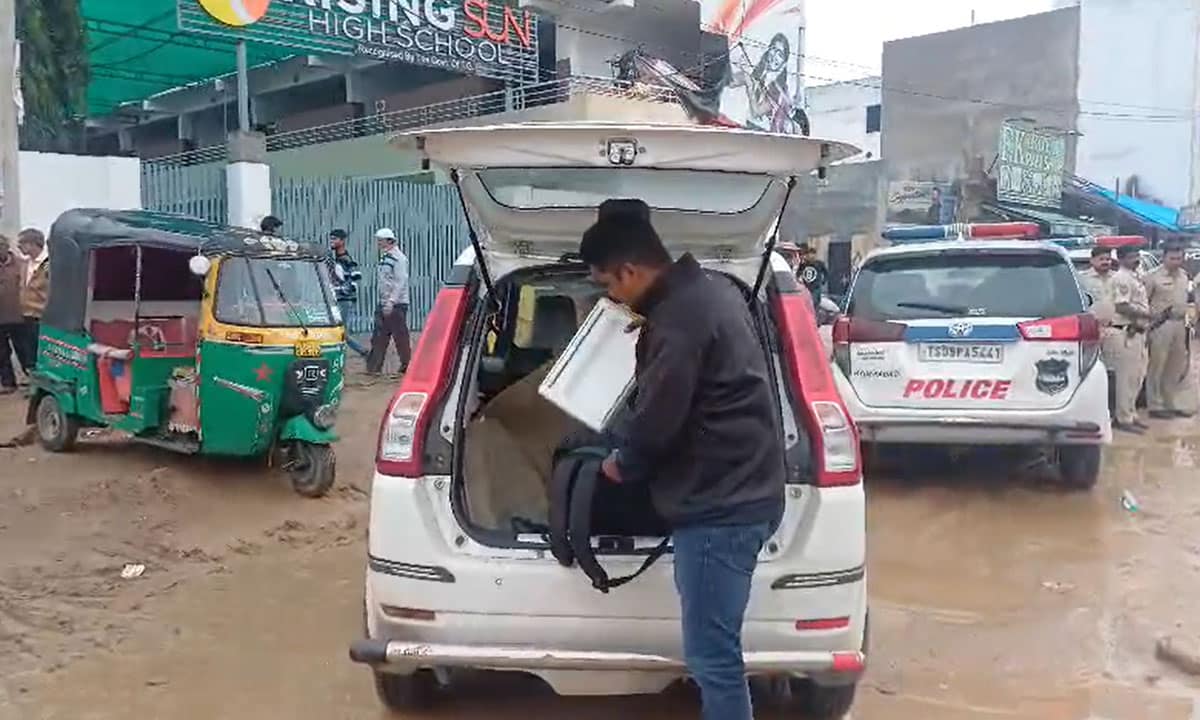 Inter-State Ganja Smuggling Busted at Bandlaguda, 3 Arrested, 25 Kg Ganja, Vehicle and Other Items Seized