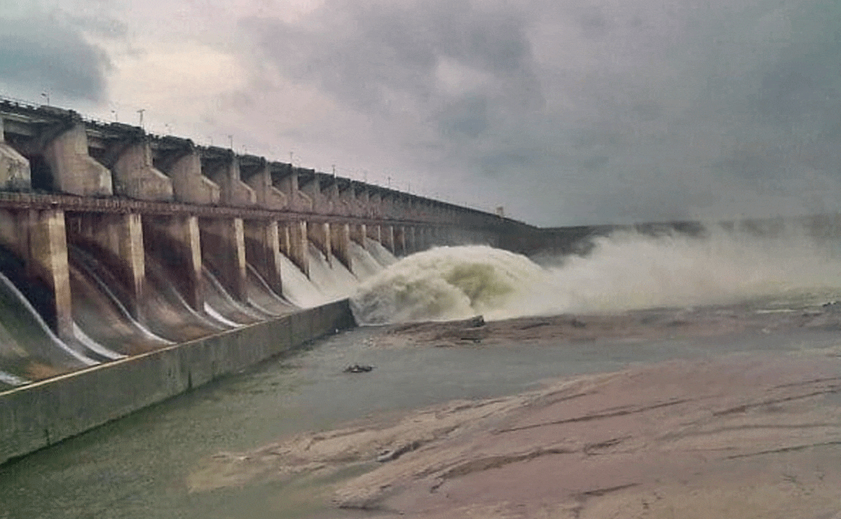 Big Win for Telangana: Centre Blocks Andhra’s Godavari Project