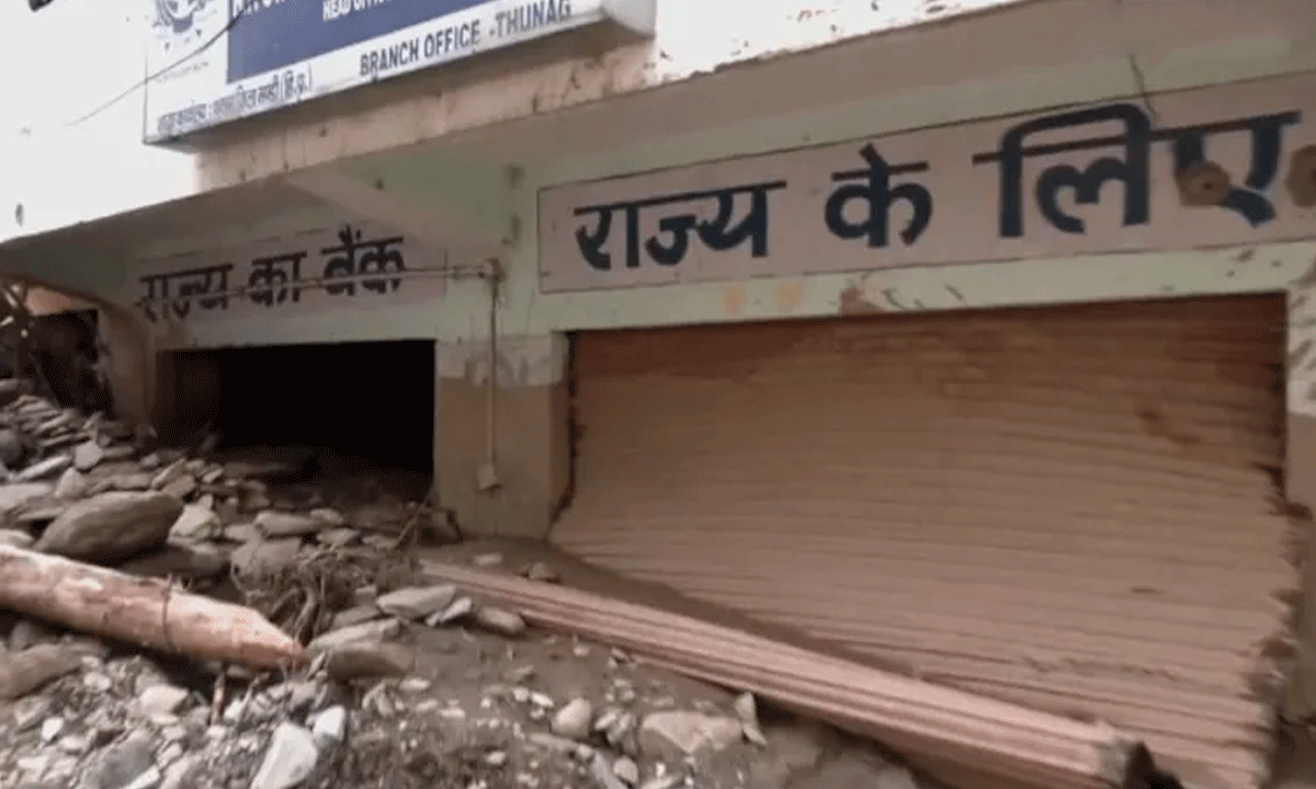 Himachal Pradesh Bank Underwater: Jewellery, Cash and Documents Damaged