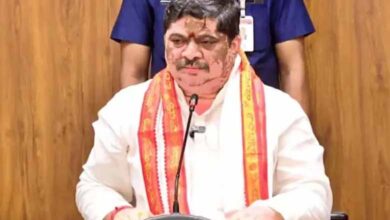 Ponnam Prabhakar Declares Jubilee Hills Ticket Reserved for Local Candidate