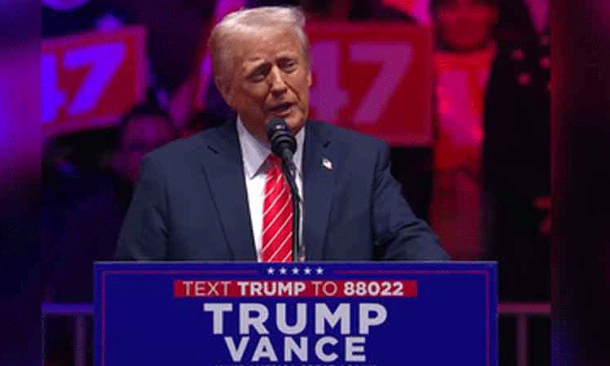 Trump Promises to Send More Weapons to Help Ukraine Defend Against Attacks