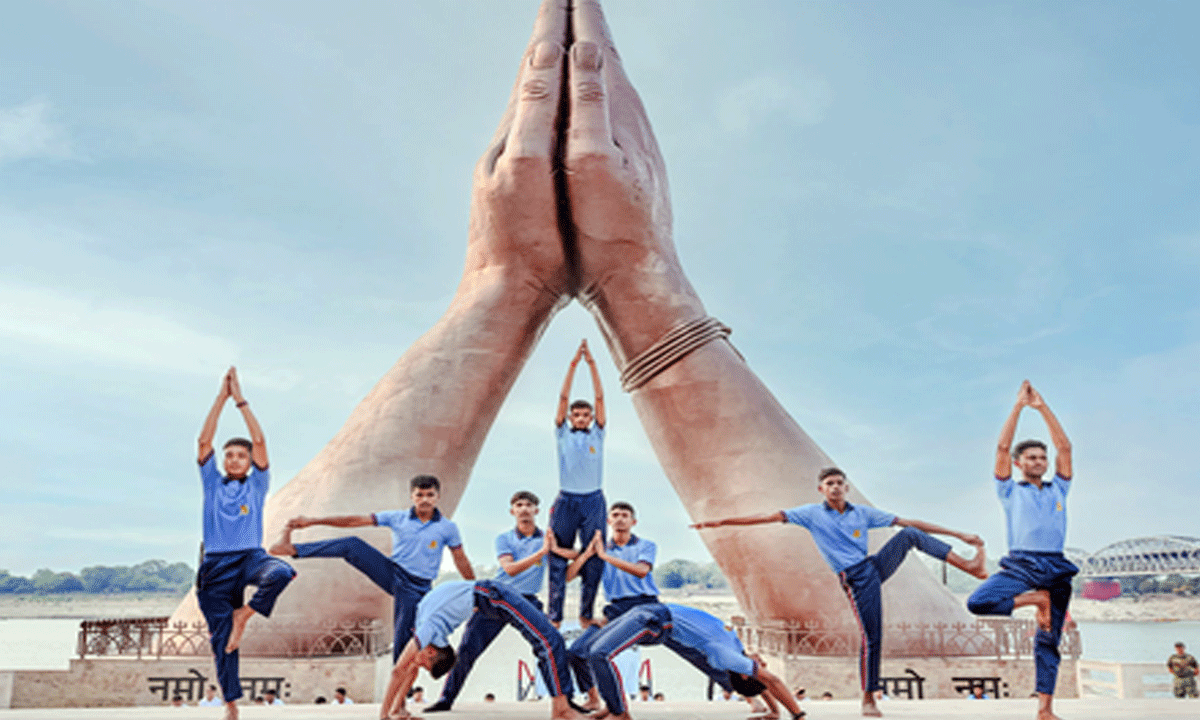 Unable to Sleep Well? Yoga, Tai Chi, and Walking May Help, Says Study