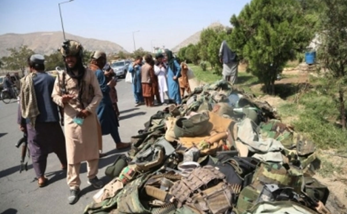 Over 1,500 Afghan refugee families return home in single day