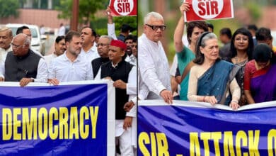 Kharge, Priyanka, other opposition leaders protest against SIR