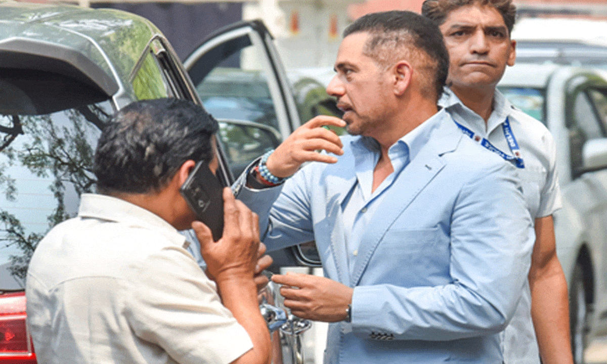 Delhi court issues notice to Robert Vadra in money laundering case; next hearing on Aug 28