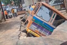 Hyderabad: Water Tanker Falls into Drain in Banjara Hills, Cement Roof Collapses: Video