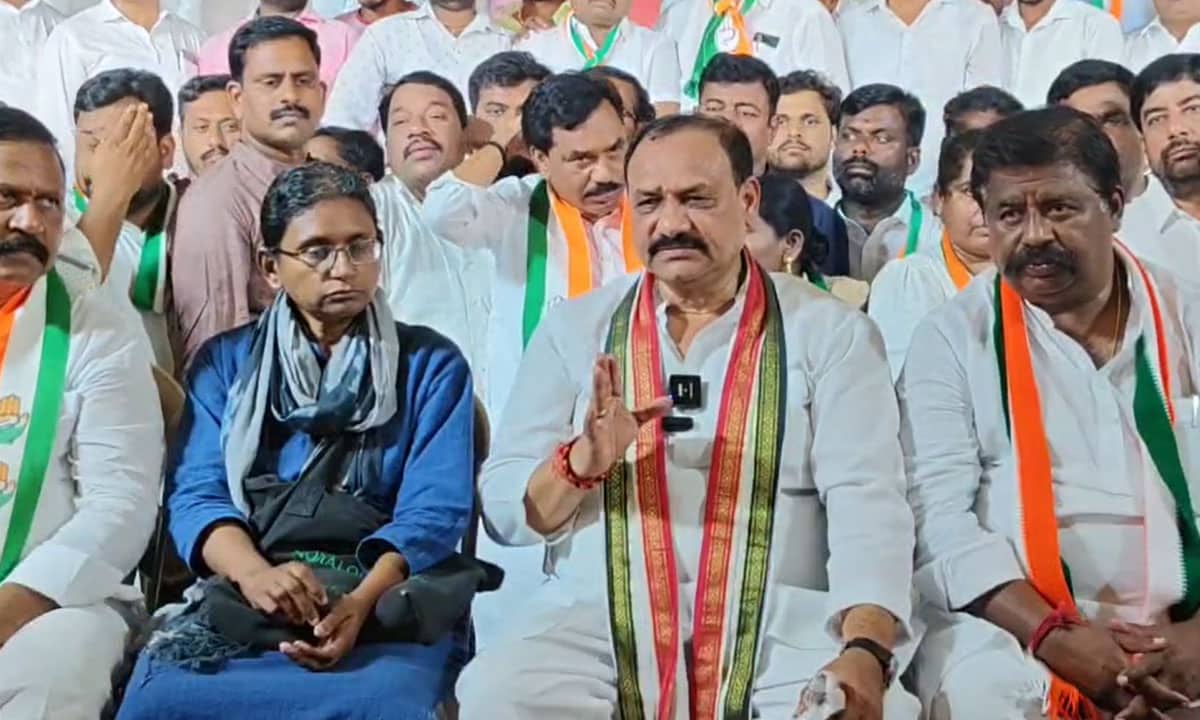 KCR and Harish Rao Favoured Andhra Rulers: TPCC Chief Mahesh Kumar Goud